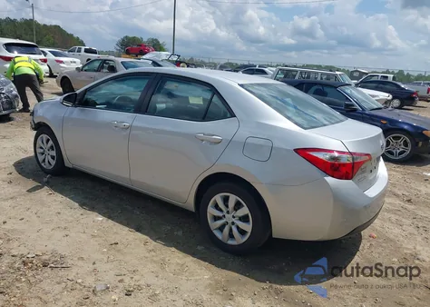 2015 Toyota Corolla Le z USA, uszkodzony, nr VIN 2T1BURHE8FC381399